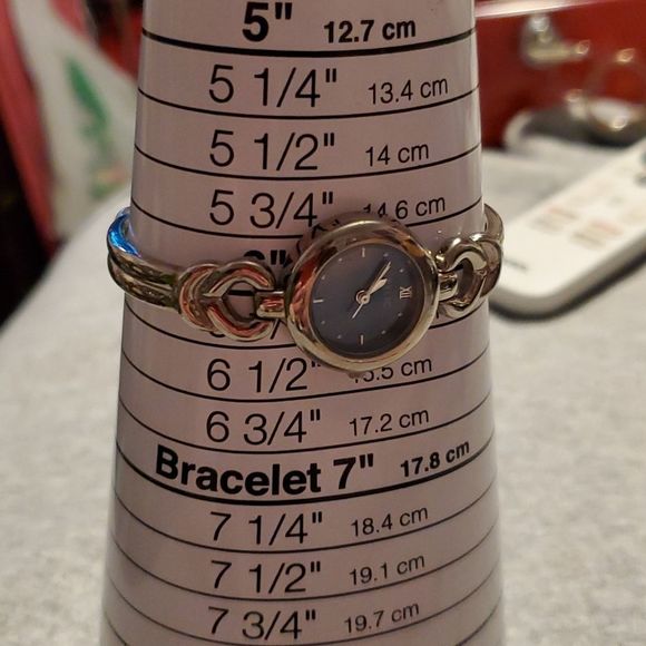 Two‎ Relic Watches ZR33563 ZR33095 Pink Leather Band Silver Bangle Style - Picture 11 of 11